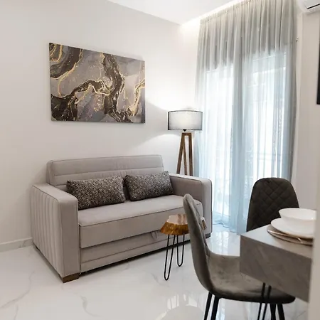 M10 Central Apartments Alexandroupolis מראה חיצוני תמונה