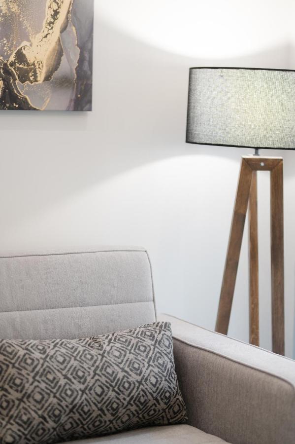 Apartment M10 *